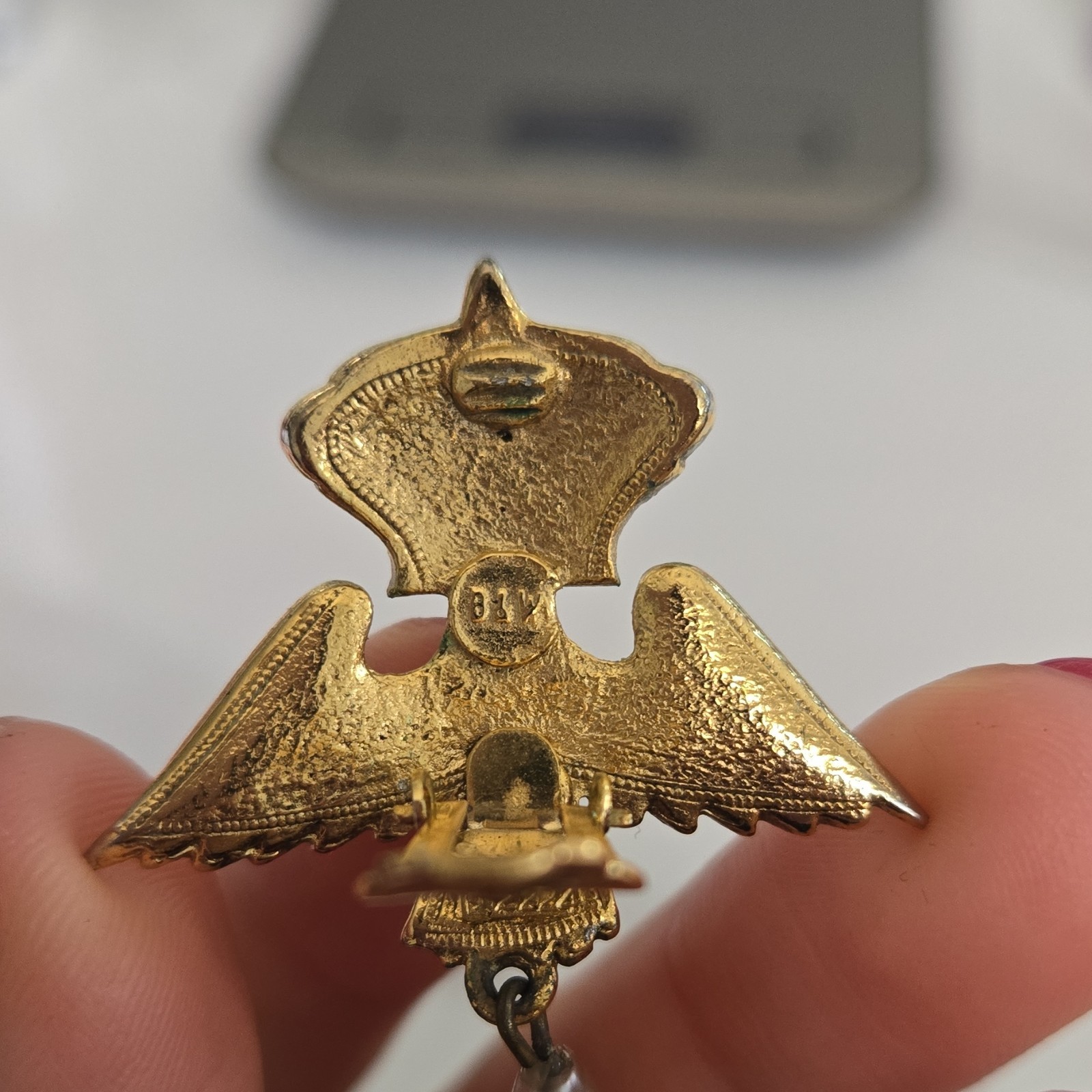 Vintage Gold-Tone Dangle Clip-On Crown Eagle Earrings w/Faux Pearl Item#0019