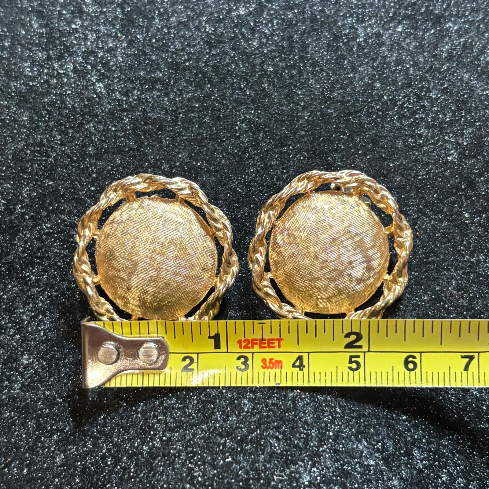 STAR earrings vintage textured goldtone metal twisted rope framed adjust clip on