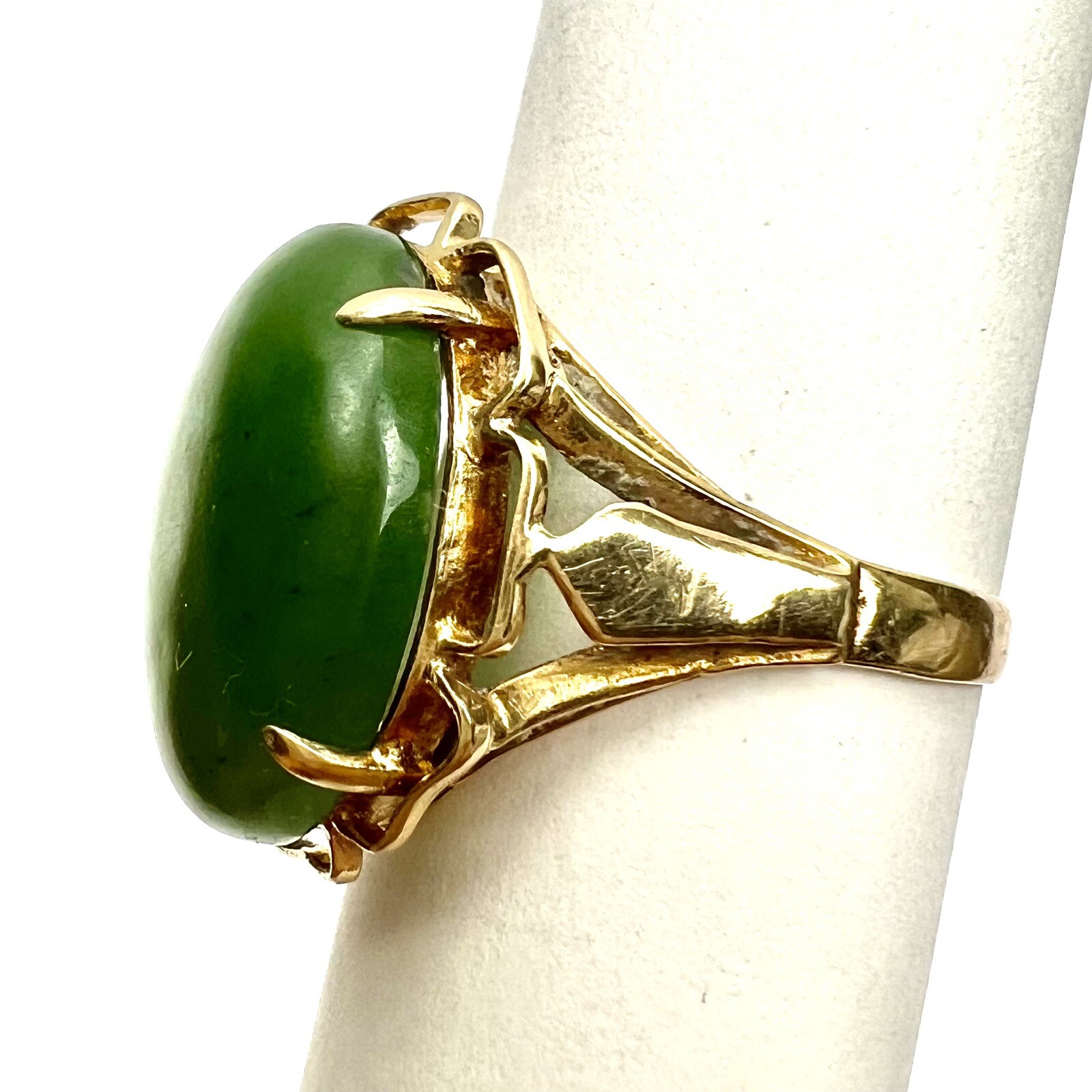 Vintage 14k Solid Yellow Gold Nephrite Jade Ring Sz 7.25 4.82g