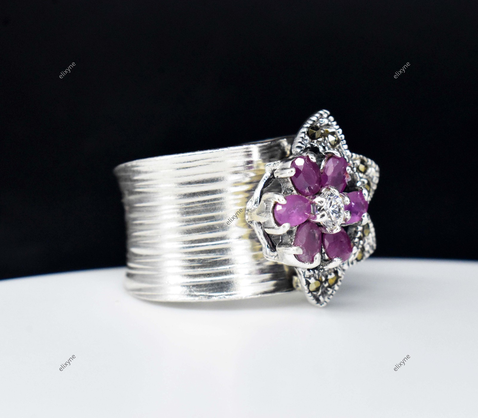925 Sterling Silver Unheated Natural Ruby & Marcasite Adjustable Ring 7.69 GM