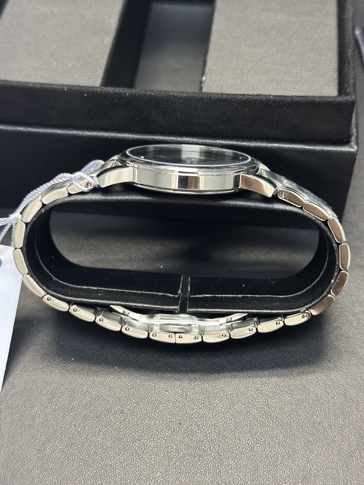 Movado Classic Museum Men’s Black Dial Swiss Quartz Watch – 2100014