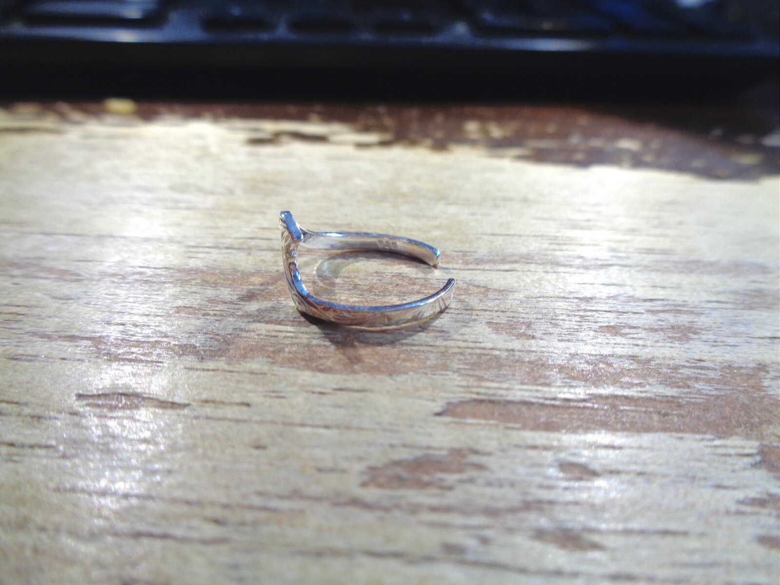 SOLID 925 SILVER ENGRAVED OCEAN SCROLLS HAWAIIAN BREAKING/CRESTING WAVE TOE RING