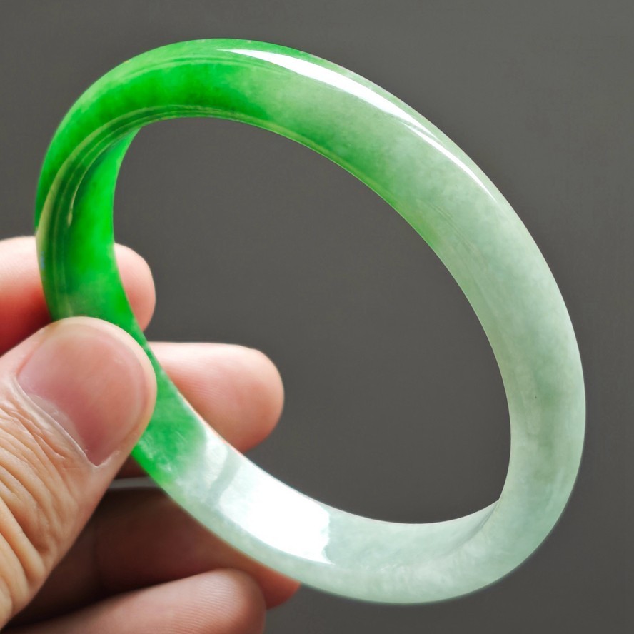 61mm Burma Natural Emerald Icy Green Jade Jadeite Bracelets Jade Bangle 4021