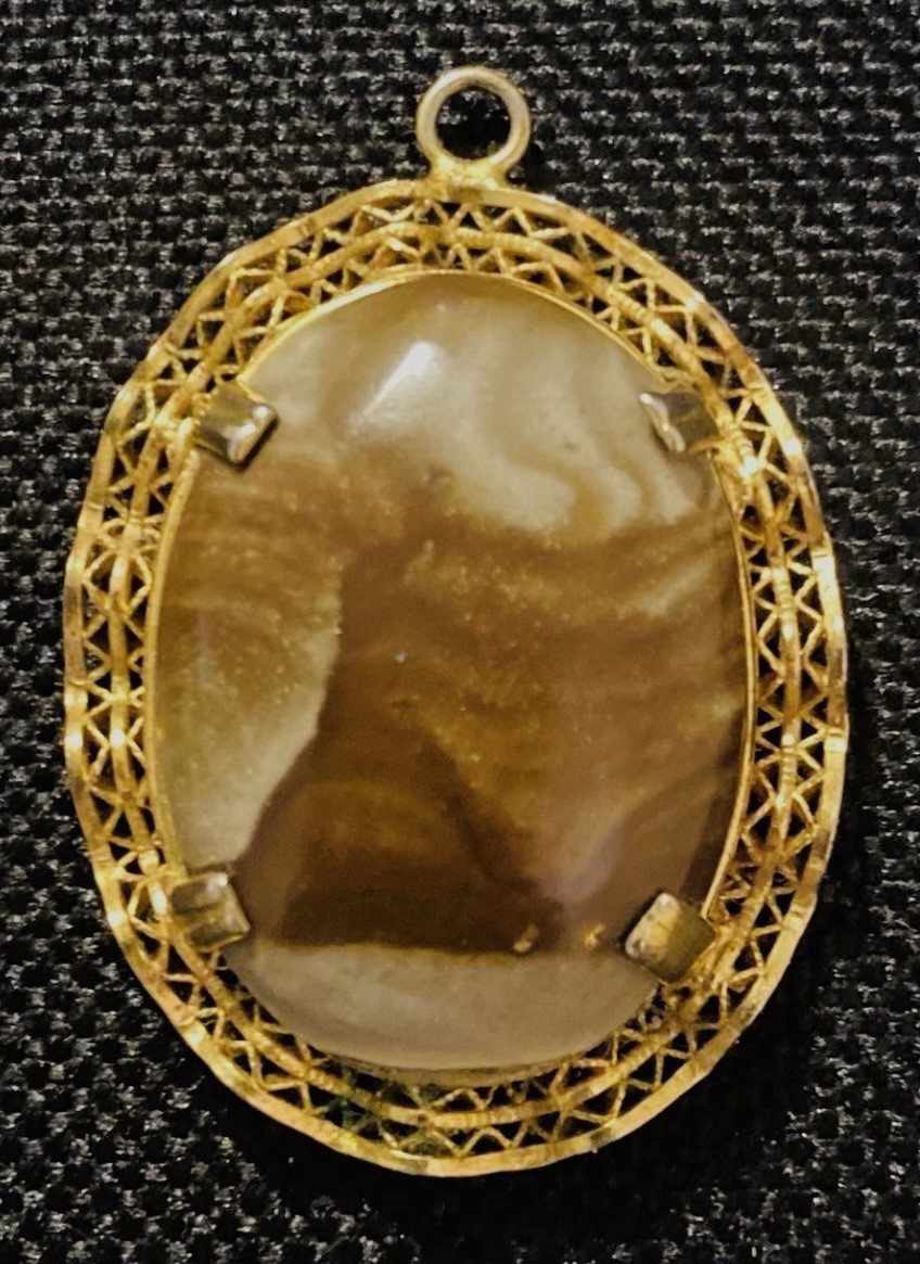 Vintage Simulated Agate Filigree Pendant 1 20 12K Gold Filled 12K GF
