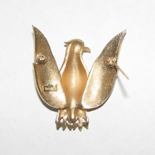 Crown Trifari Alfred Philippe Patriotic American Eagle Bird Brooch Enamel