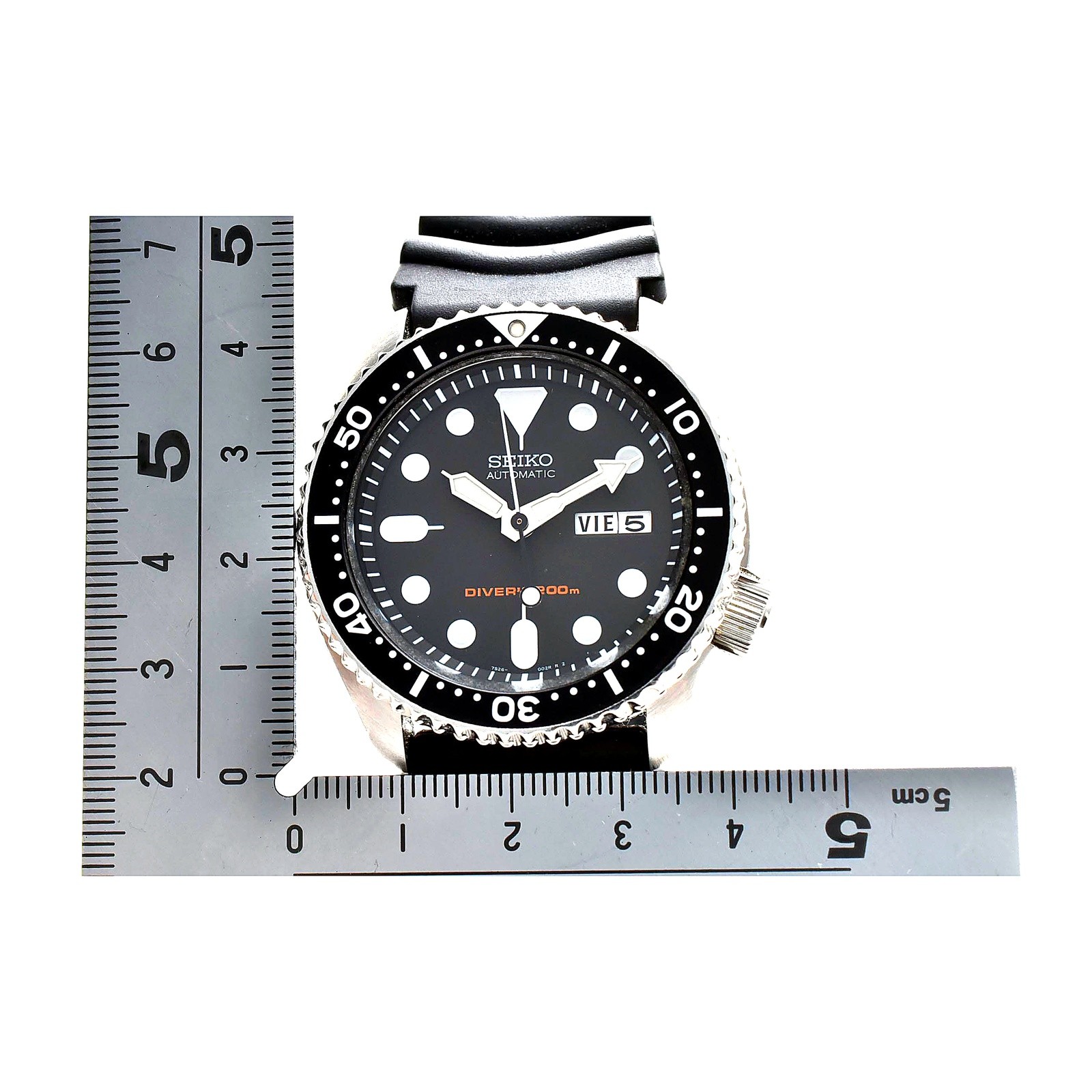 Seiko SKX007J Automatic Diver 200m Men Stainless Steel Black Day Date Rubber