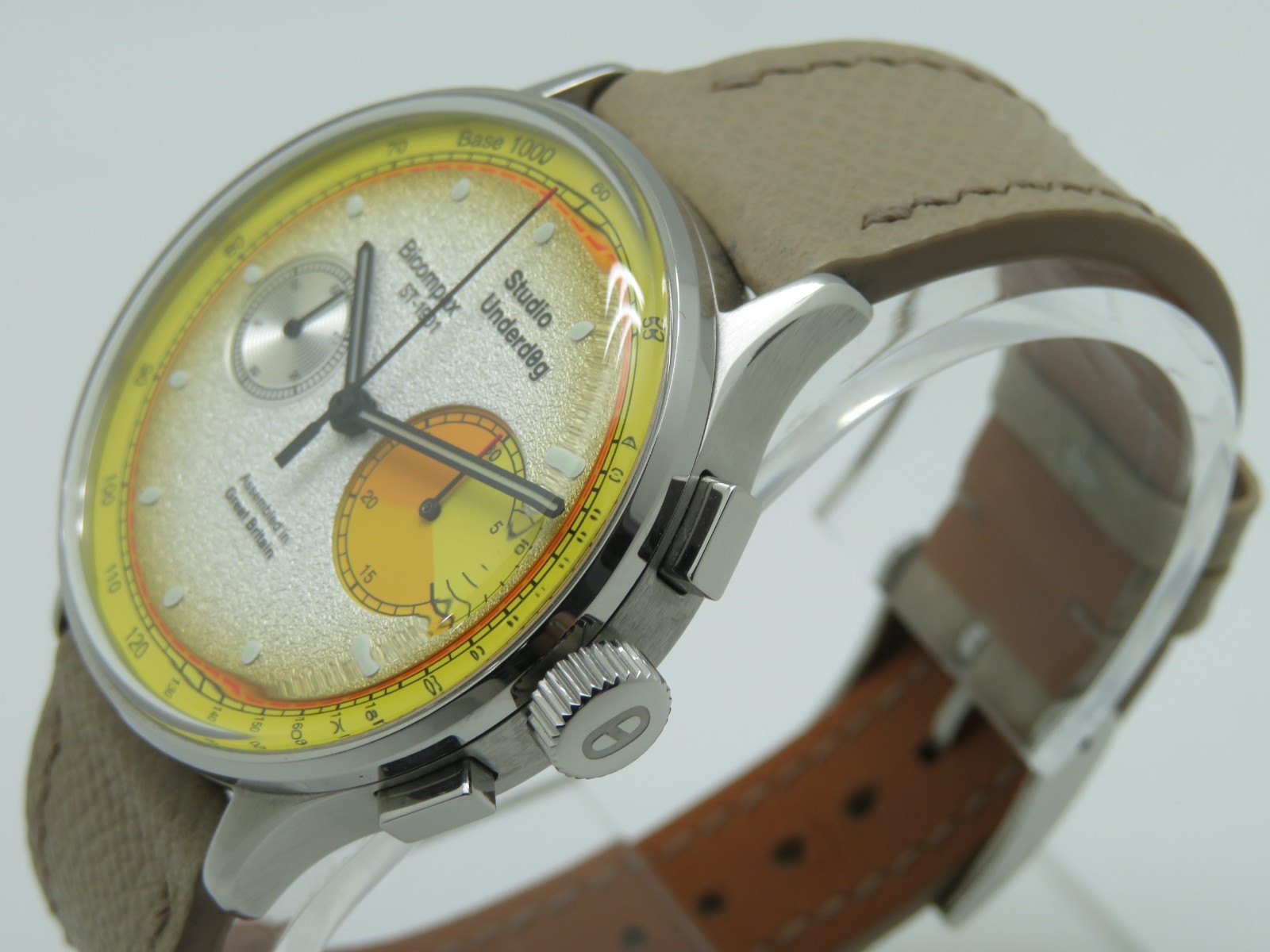 Wristcheck x Studio Underd0g Fried Egg 01FEBE LTD Men’s 39mm Wristwatch