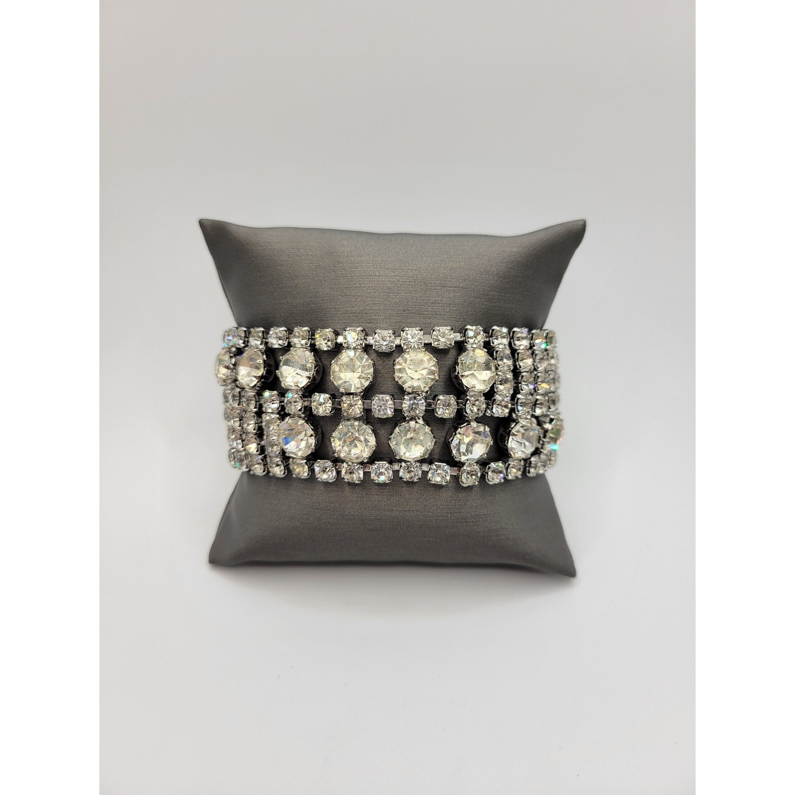 Vintage Weiss Rhinestone Wide Bracelet Rhodium Plated 1950s Mid-Century Glam