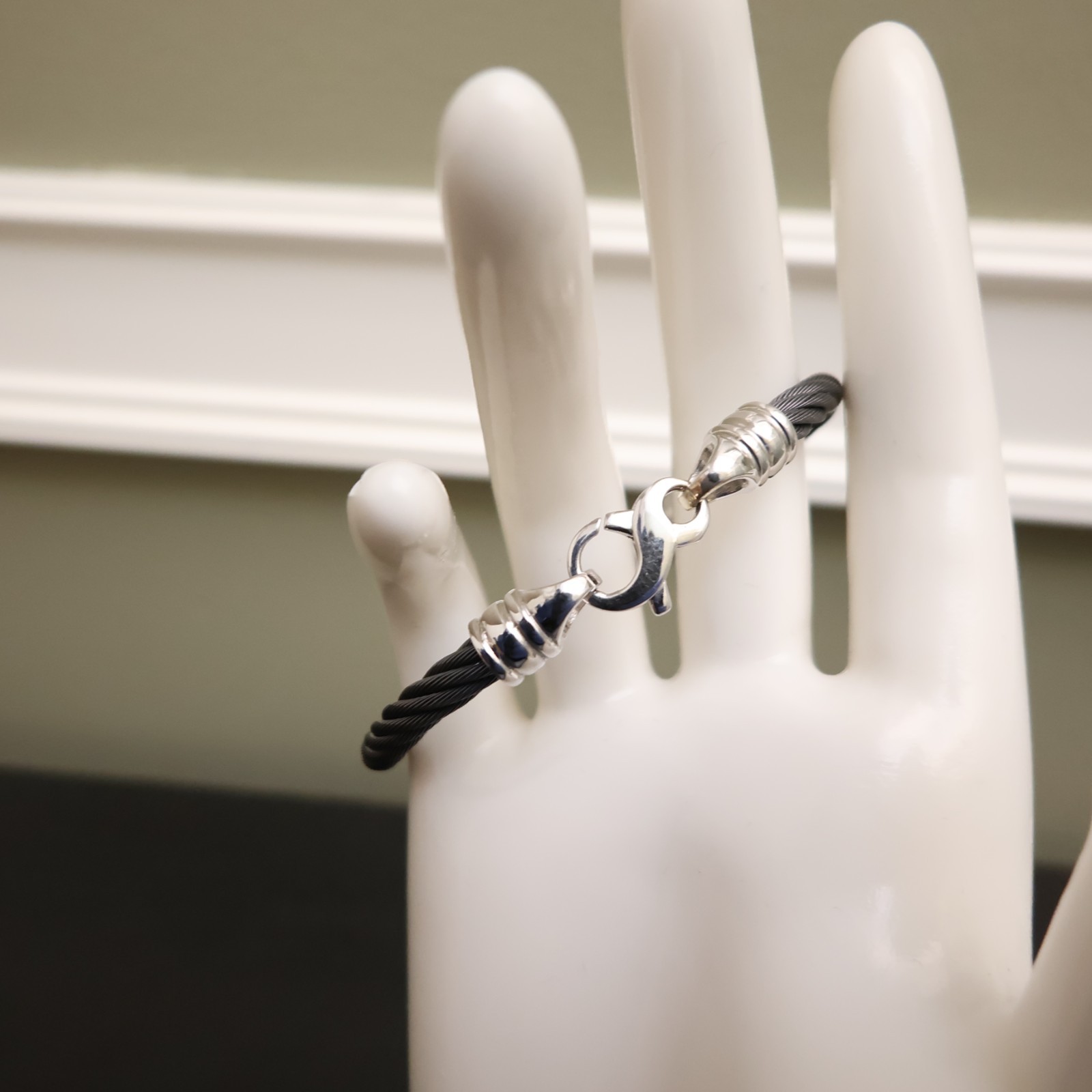 Edward Mirell bracelet titanium cable 925 sterling silver swirl and clasp 6.75in