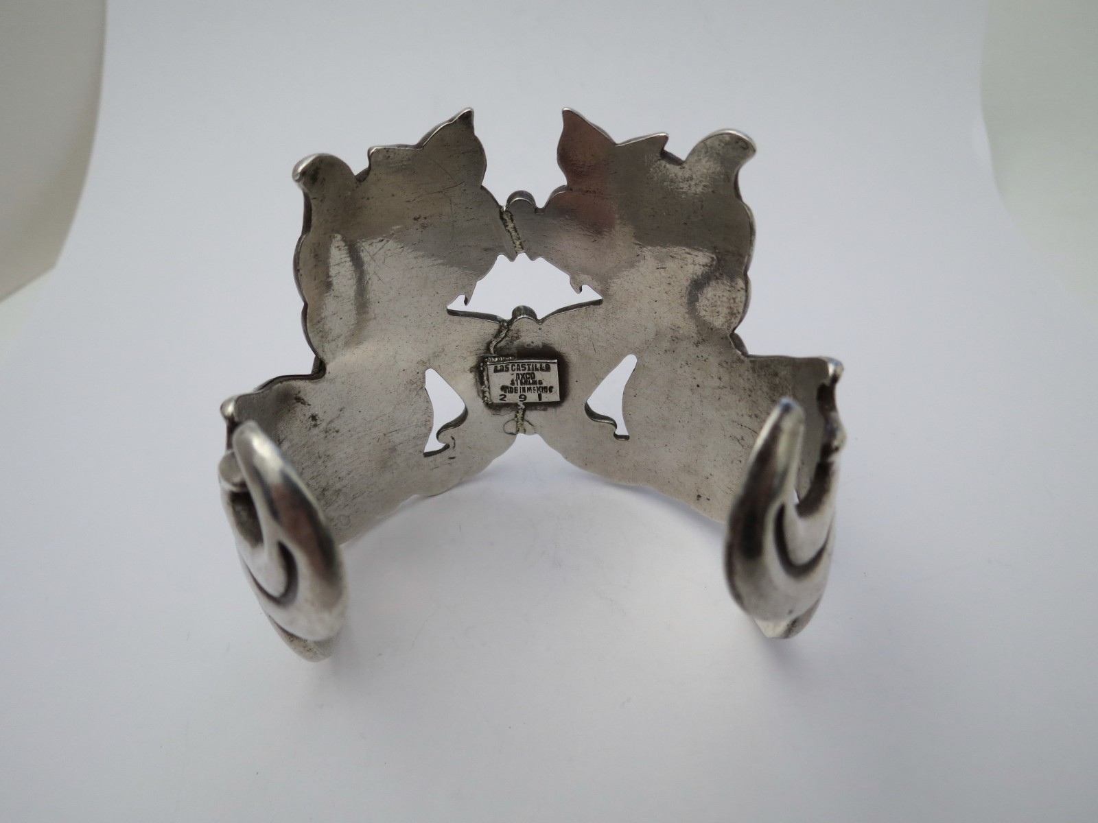 Los Castillo # 291 sterling silver cuff bracelet double dragon griffin Mexican