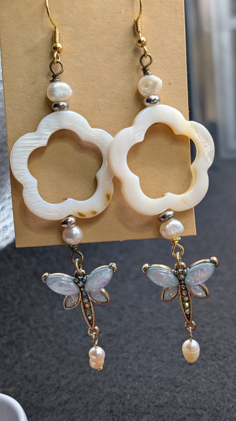 Women’s Stylish Boho Dragonfly MOP Beaded Drop Dangly Hook Earrings 💙💚🤍🤎
