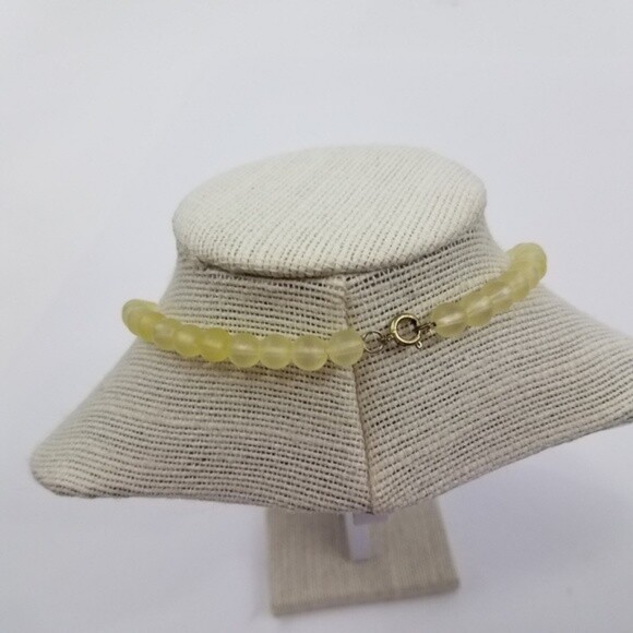 Necklace leaf green beaded transparent gold tone see through statement