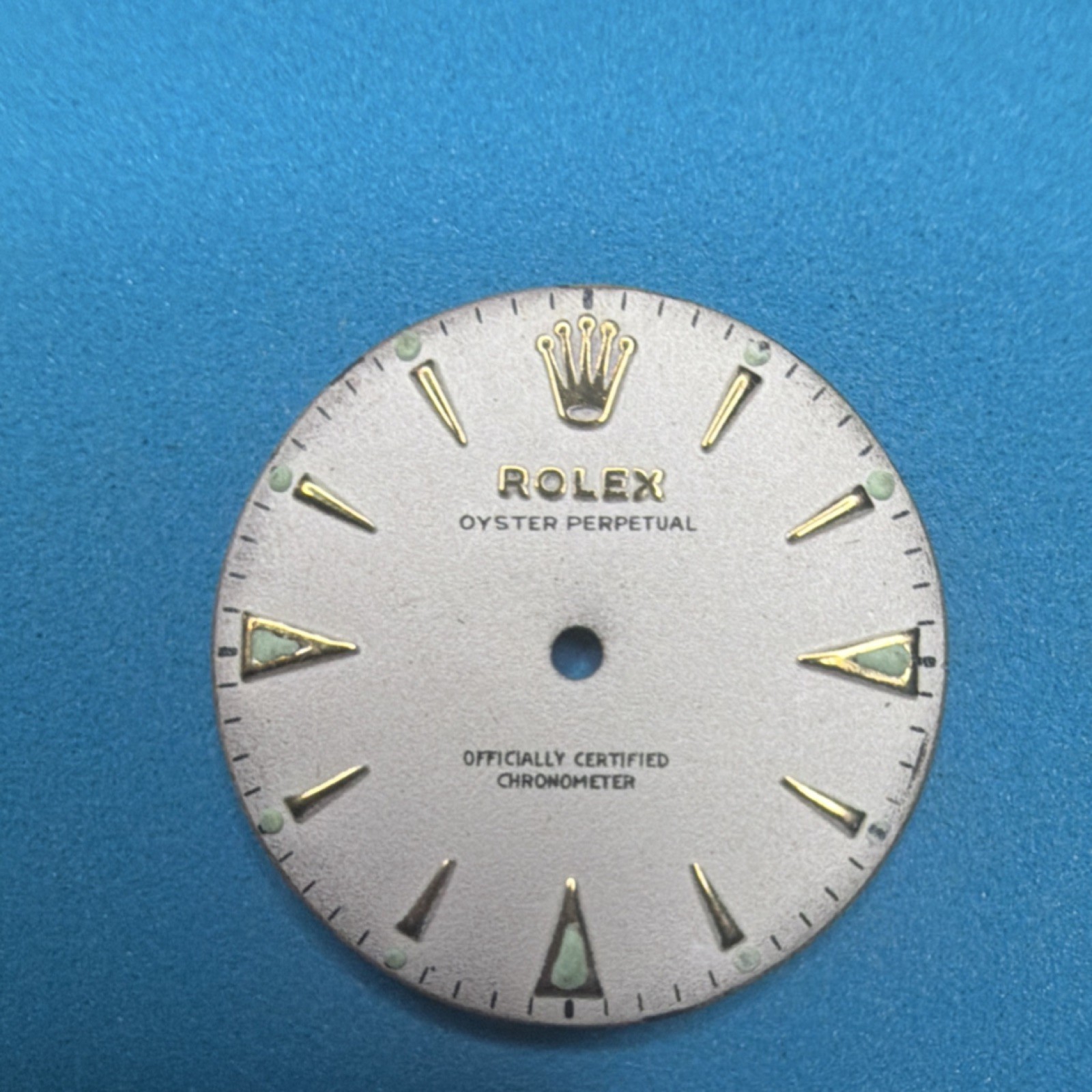 Vintage Rolex Oyster Perpetual Dial Silver Non-Numeric Hour Markers, Bright Lume