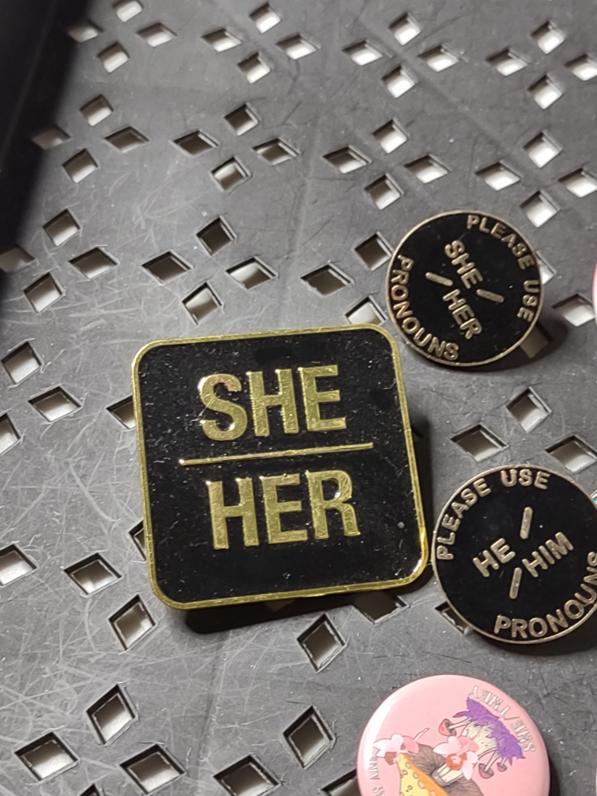 Lot Of Pronoun Themed Pin And Pin Back Buttons Pronoun Lot STBAS