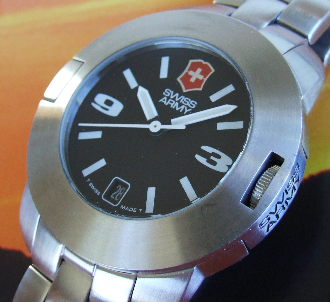 SWISS ARMY~Men RARE SC 1000 SOLAR COMPASS Quartz Date Watch~OEM SS Bracelet~NICE