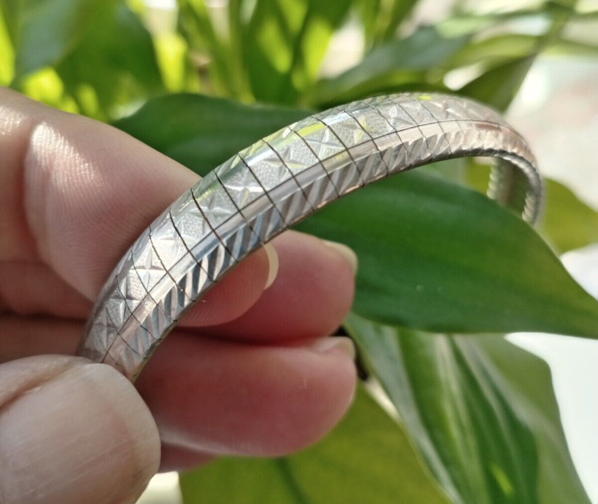 QVC Milor Italy 925 Silver Omega Style Flexible Bracelet / Tongue & Grove Catch