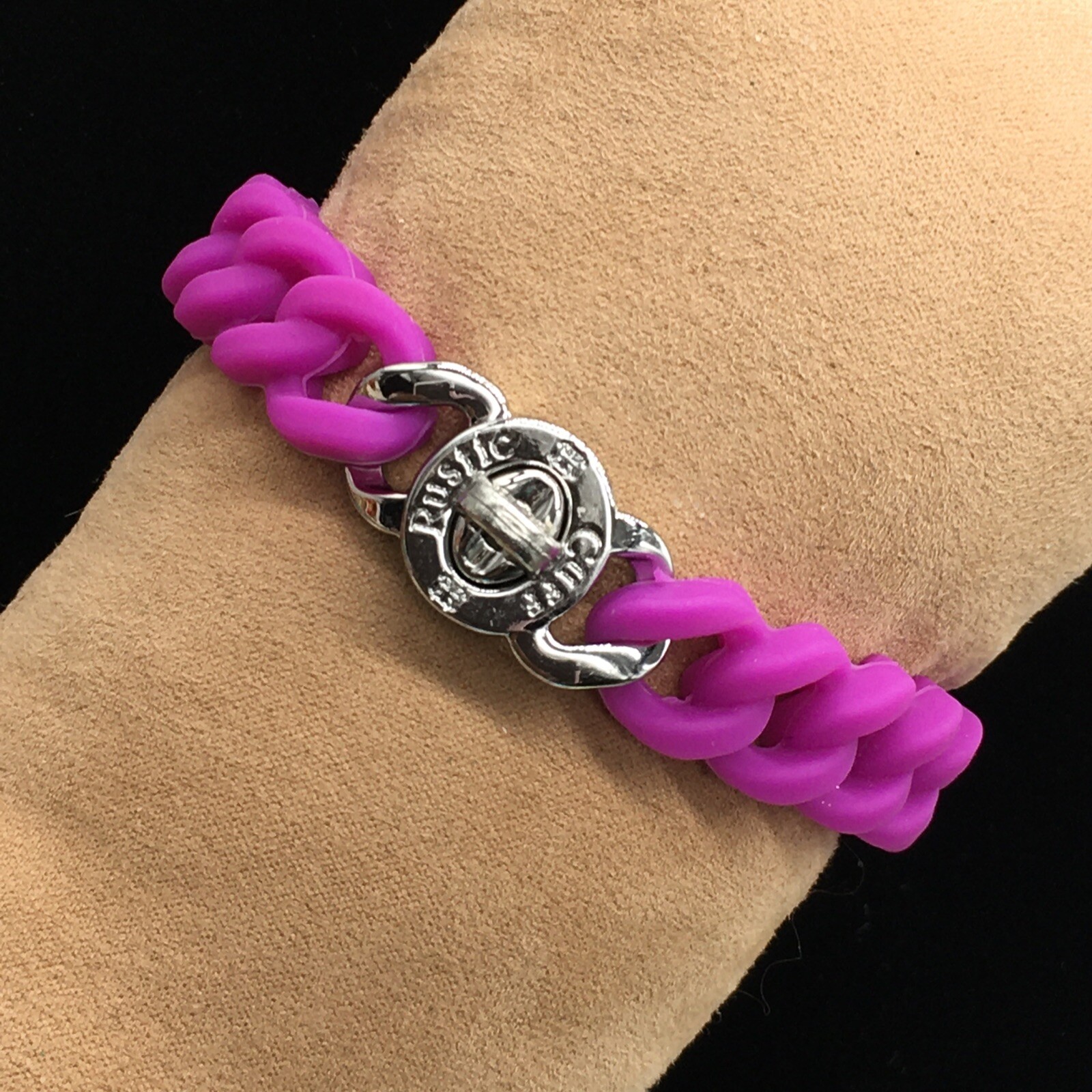 Rustic Cuff Silver Tone Turn Lock Fuchsia Silicone Stretch Mock Chain Bracelet