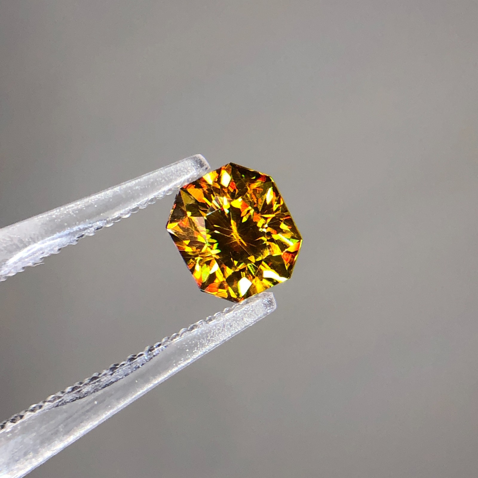 0.90 Carat Natural Full Fire Sphene Titanite Fancy Cut Gemstone For Jewelry