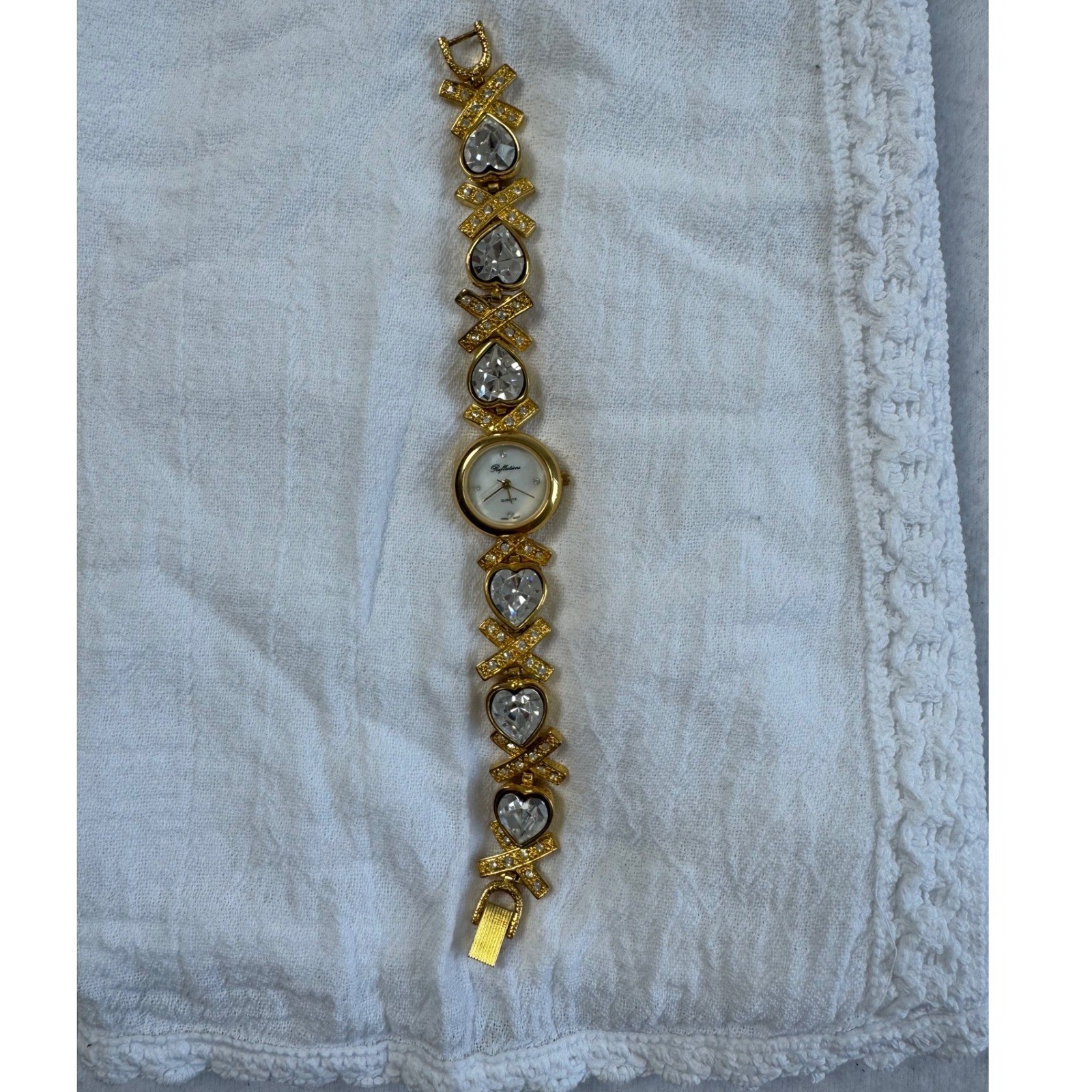 Vintage Reflections Women 7.25in Bracelet Watch Gold Heart Crystal X Links