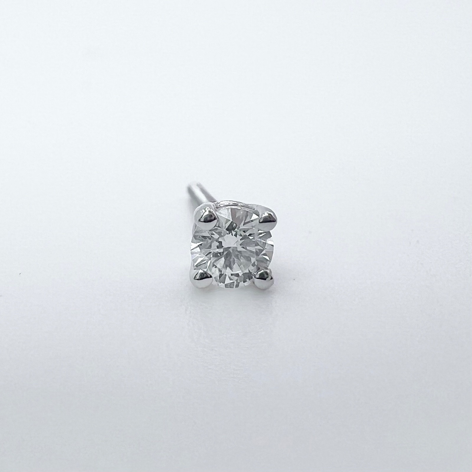 Authentic Tiffany & Co. PT950 Diamond solitare Stud Screw Earrings Near Mint