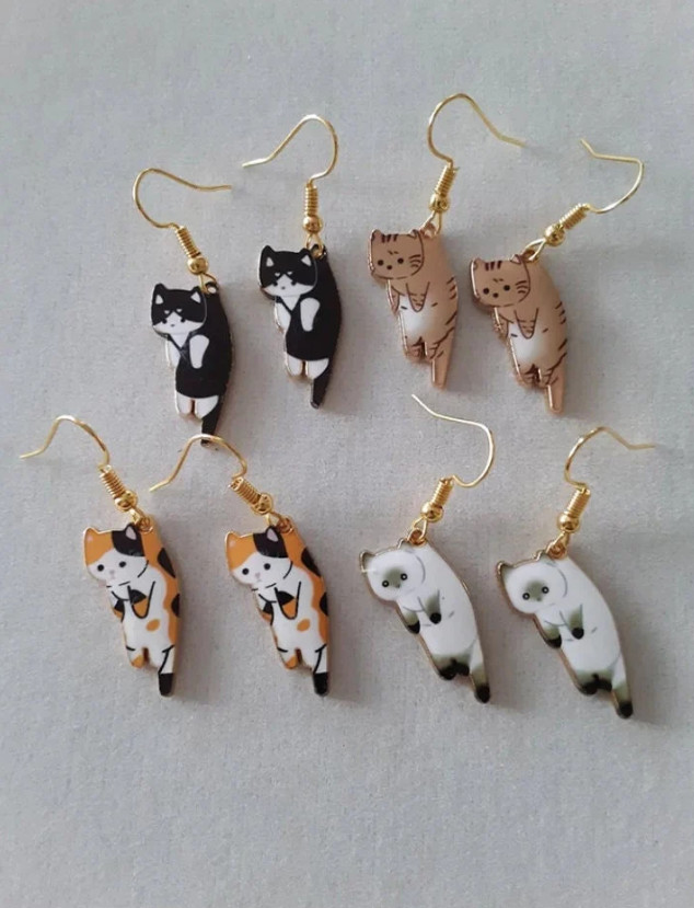 Hanging Cat Earrings tan black white orange kitty tabby calico tan