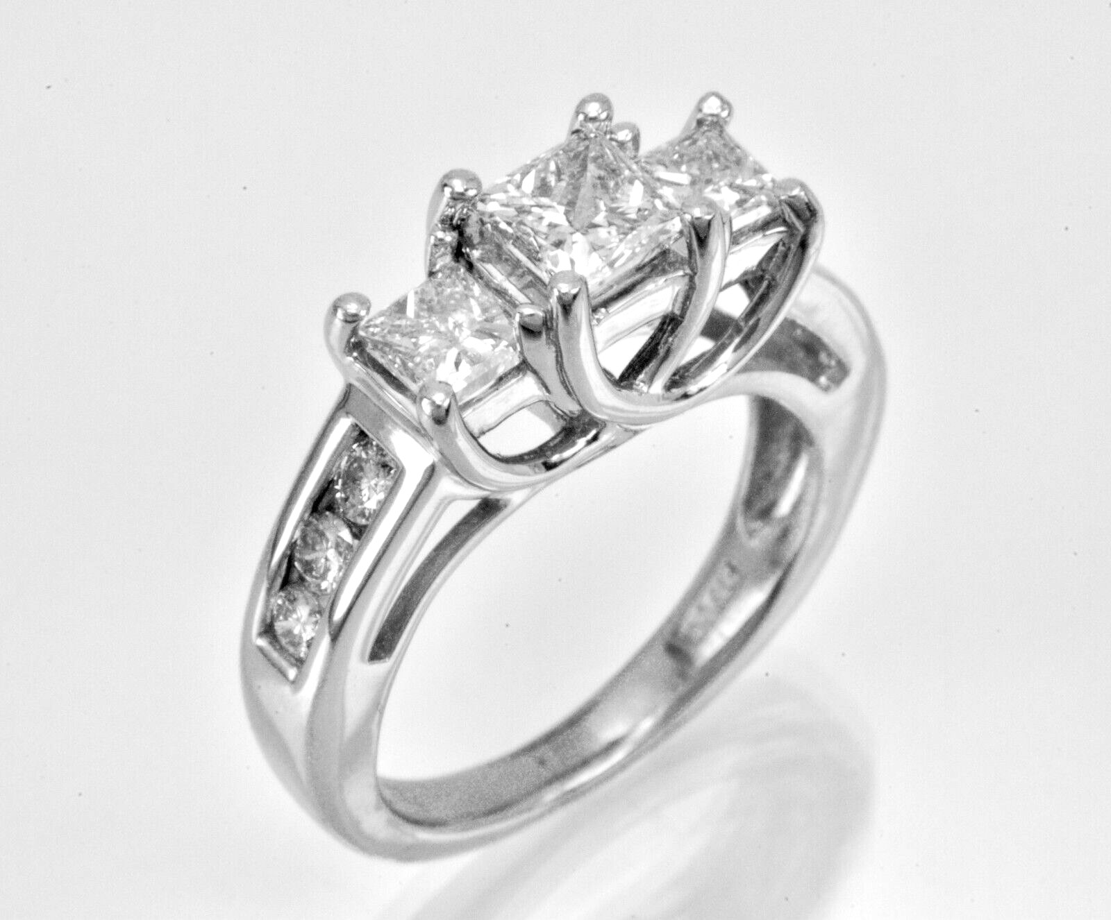 1.50ctw Radiant Cut Diamond Halo Engagement Ring 950k Platinum Lot 4