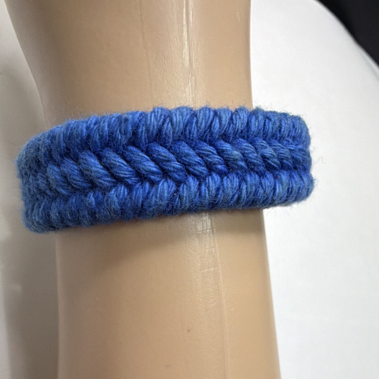 Blue Brown Braided Yarn Leather Bracelet Screw Closure Unisex Adults 9”