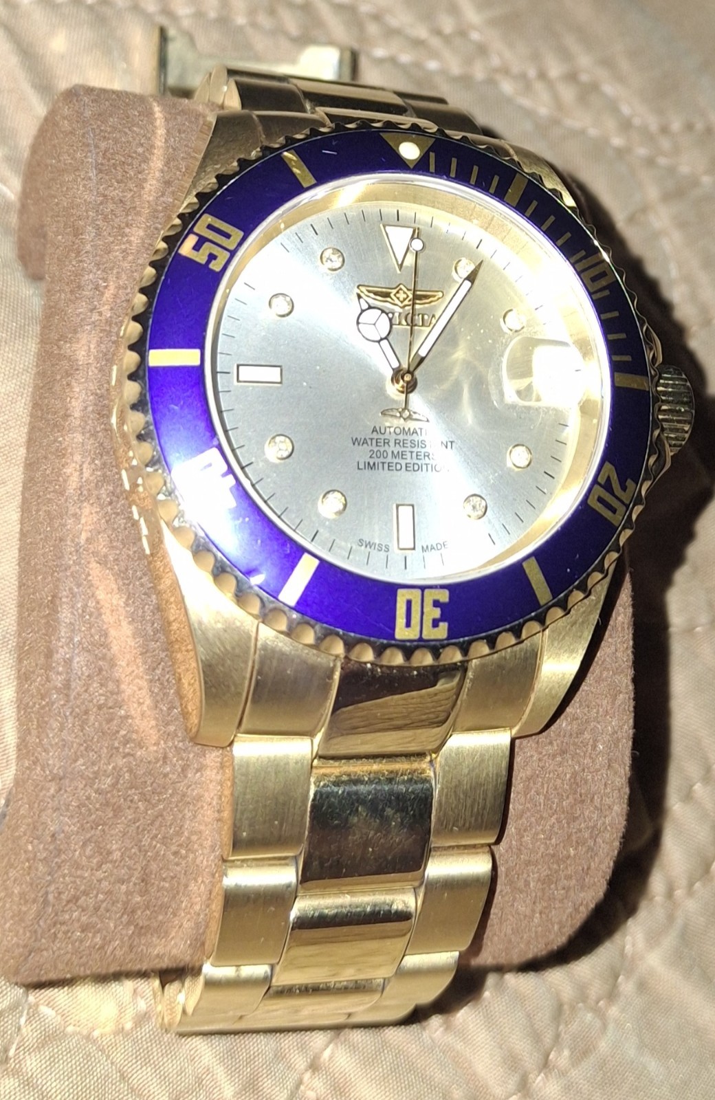 Invicta Mod.3826 Men’s Automatic Jewels Silver Dial Blue/Gold Bezel Date 200m