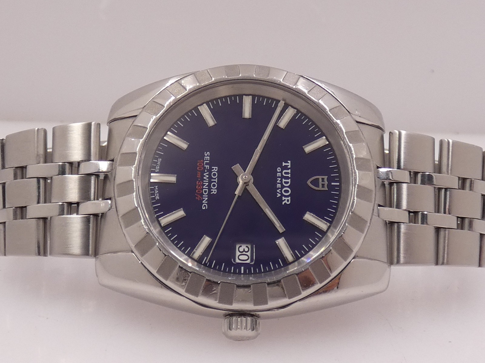 TUDOR CLASSIC DATE 21010 BOX&PAPERS YEAR 2012 BLUE DIAL AUTOMATIC STEEL WATCH