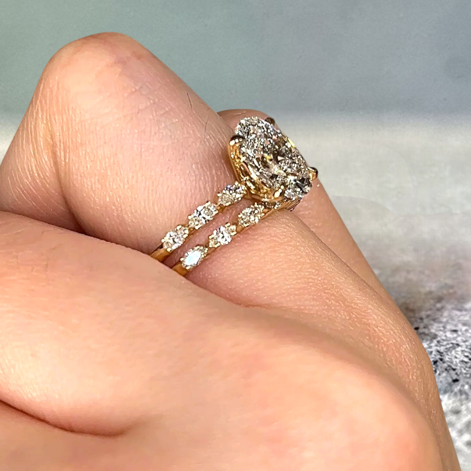 IGI Lab Grown Diamond Engagement Band Set Ring 3.25 Ct Oval Cut 18k Yellow Gold