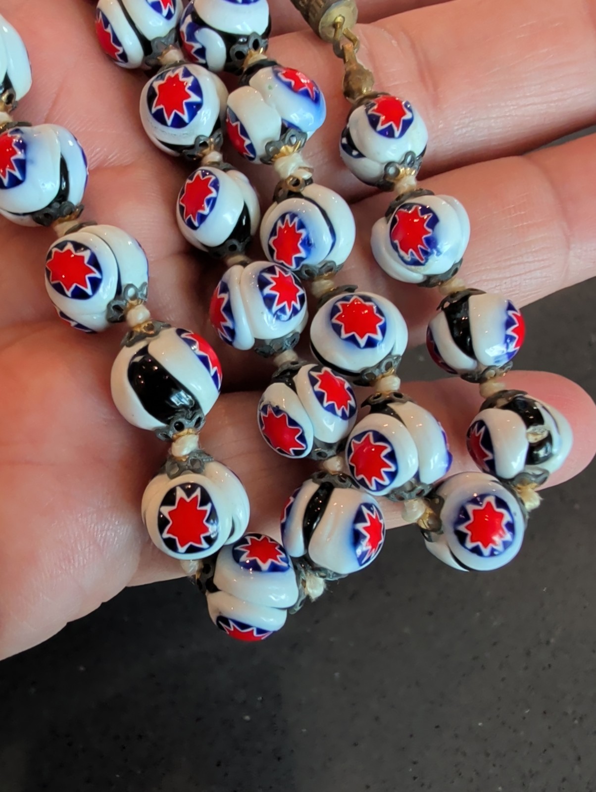 Vintage Venetian Millefiori Beaded Necklace Gorgeous 18″ T33