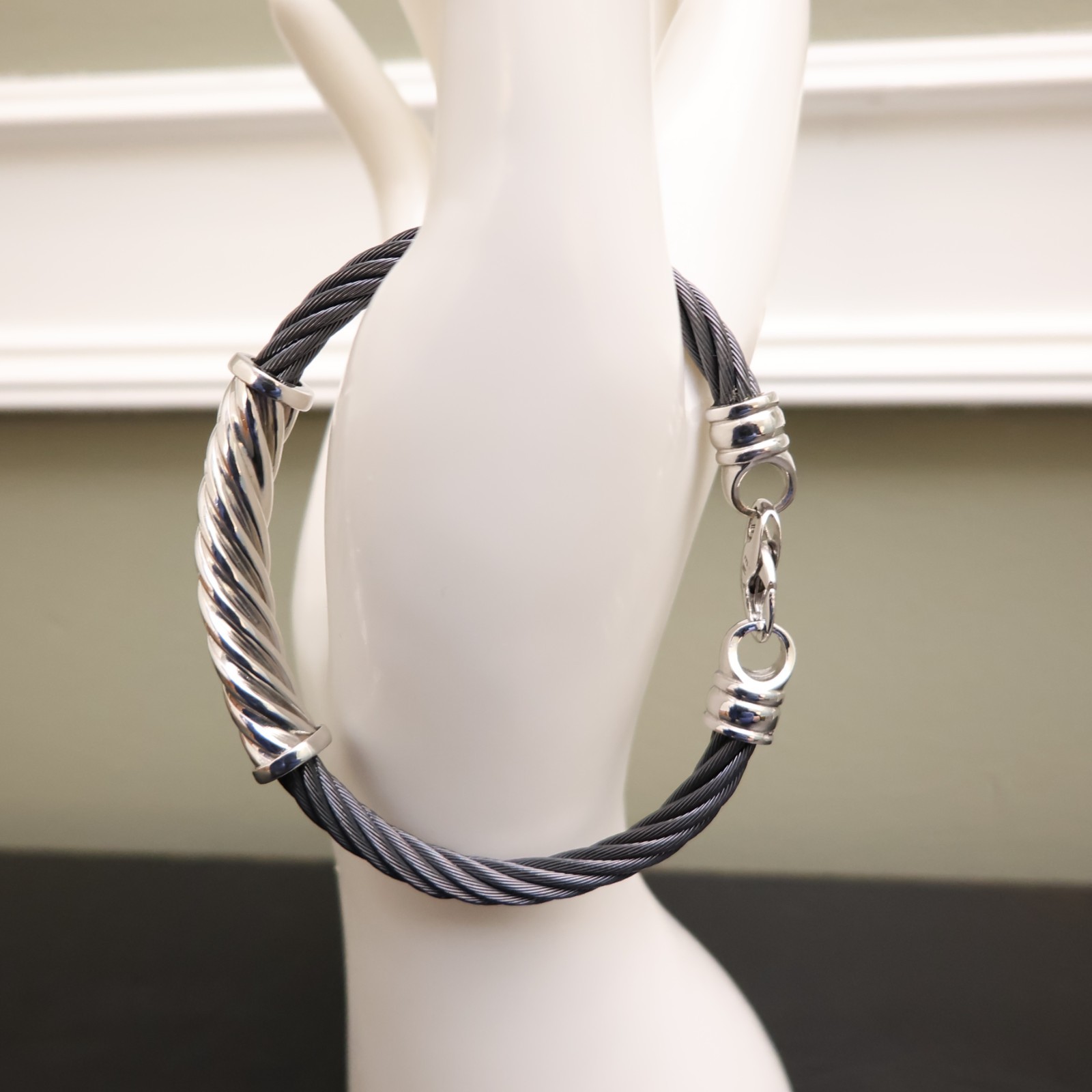 Edward Mirell bracelet titanium cable 925 sterling silver swirl and clasp 6.75in