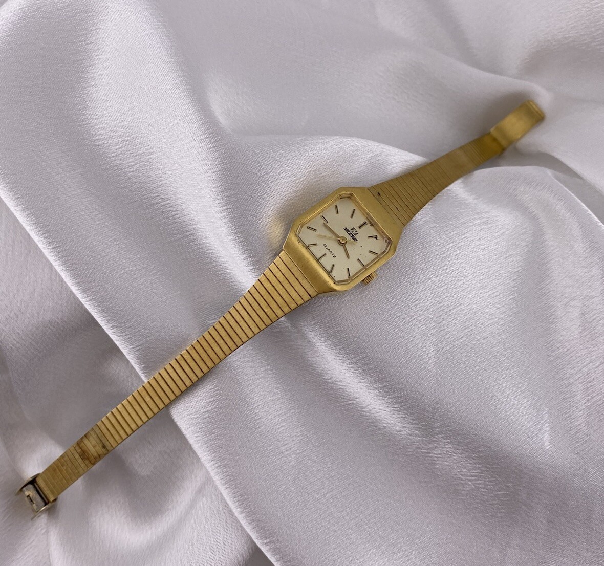 Vintage Nelsonic Gold Tone Dainty Corp Company Recognition Watch By M.Z Berger