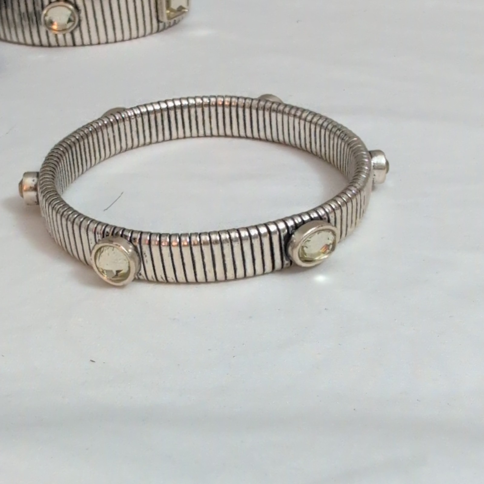 Chico’s Jewelry Set of 3 Stackable Silver Tone Bracelets, Blue Druzy, Gift Pouch