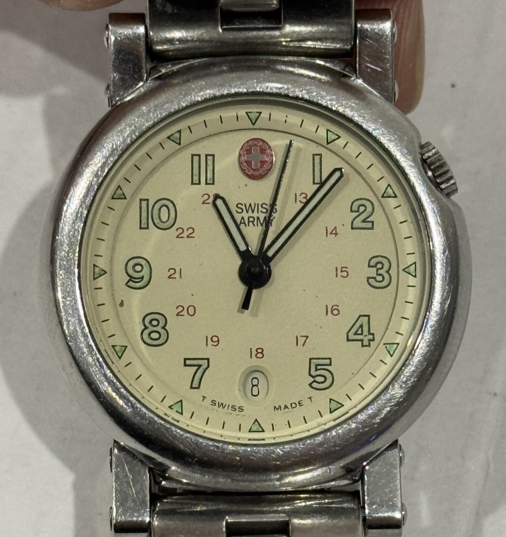 Vintage Rare Victorinox Swiss Army Delta 29mm Women Watch w/ 5cm Steel Bracelet