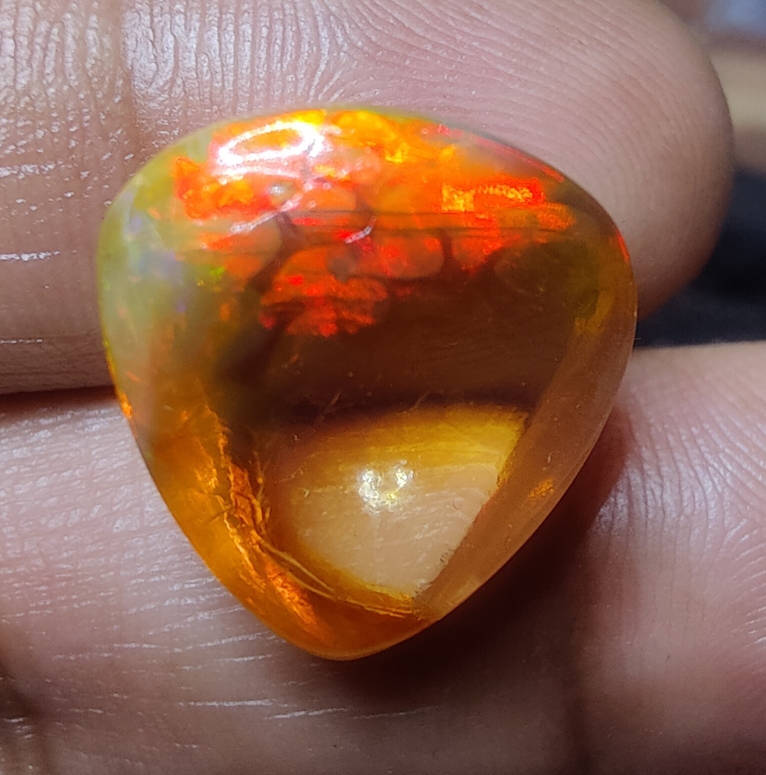 Honeycomb Opal, 13 Carat, Size- 18x16x9 mm, Ethiopian Opal Pear Cab, Jewellery.