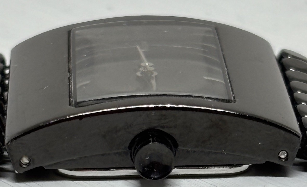 DKNY 32mm Black Case Black Stainless Steel Women’s Watch NY8116 New Battery