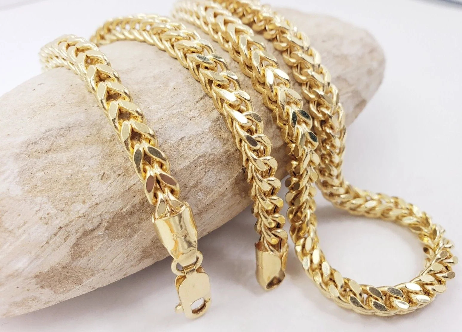 10K Yellow Gold Hollow Franco Chain 2 Tone diamond cut 24.3/4 “L x (W) 5.37mm.
