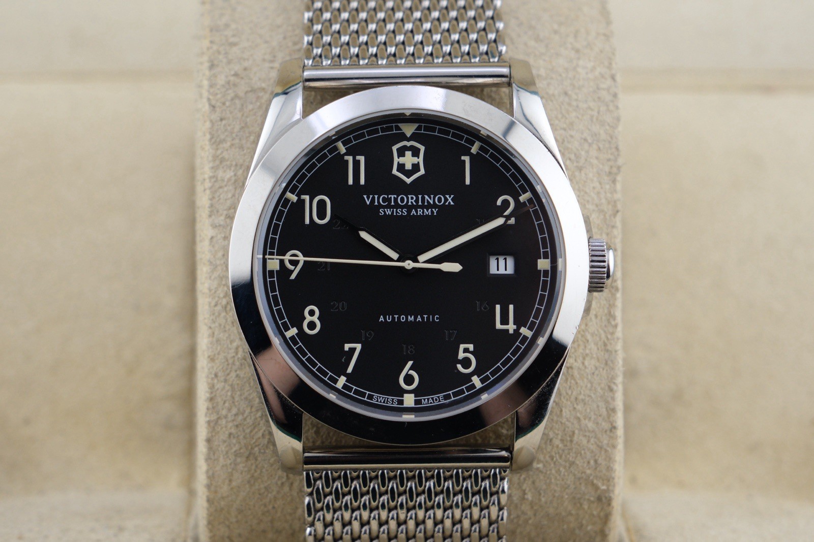 Victorinox Swiss Army Infantry Swiss Automatic 40mm Watch Mesh Bracelet RARE