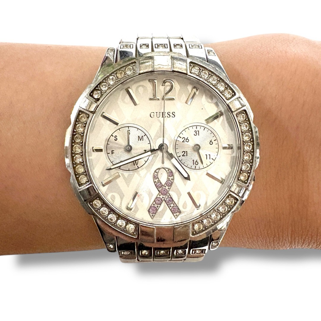 Function Confirmed GUESS Ladies’ Wristwatch Sparkling Pink