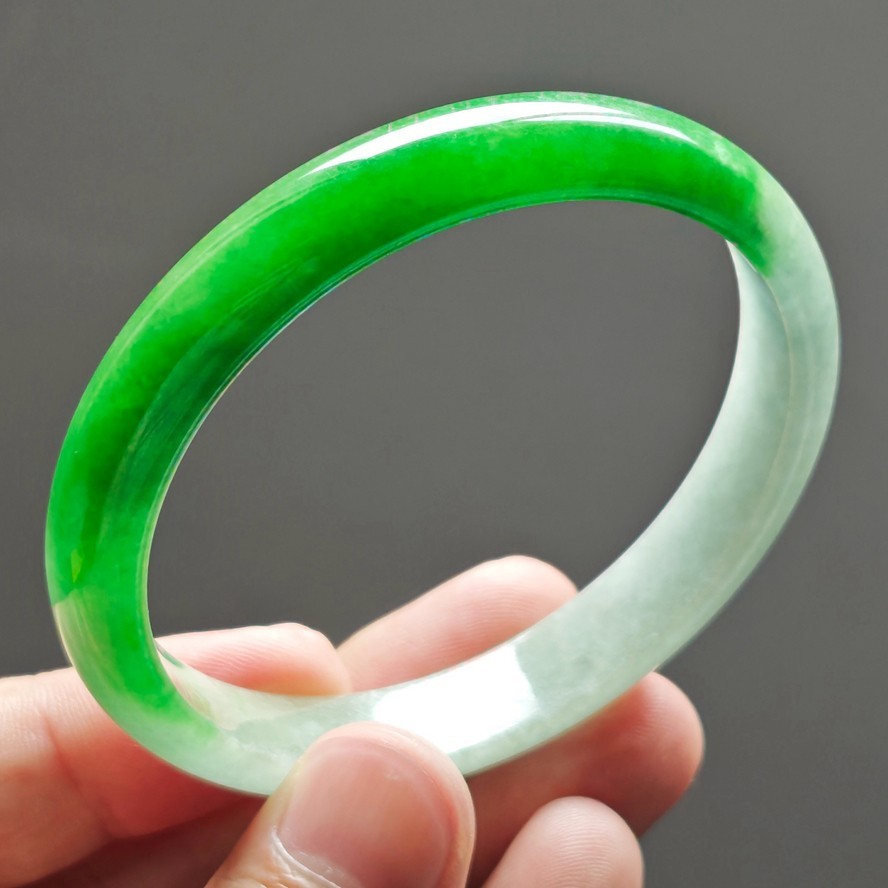 61mm Burma Natural Emerald Icy Green Jade Jadeite Bracelets Jade Bangle 4021