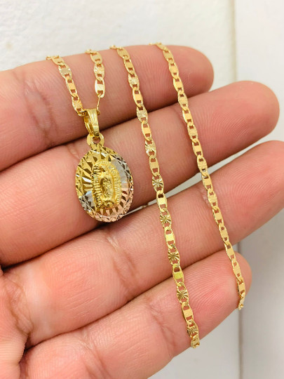 Virgen De Guadalupe Medalla Pendant Necklace 20” Tres Color Cadena Oro Laminado