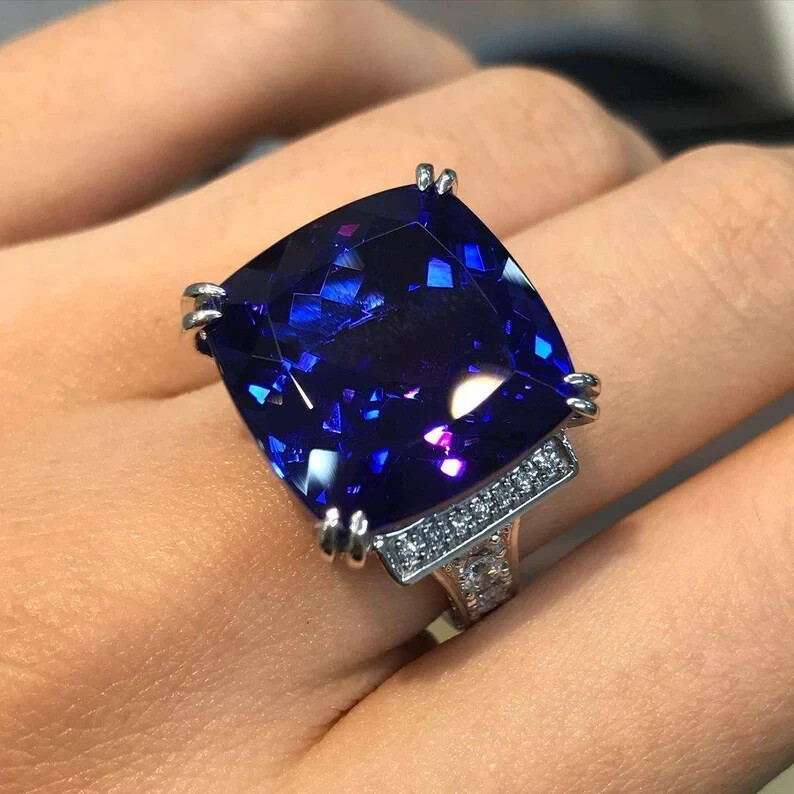 Excellent 26.75CT Lab-Created Cushion Royal Blue & White Sapphire Wedding Ring