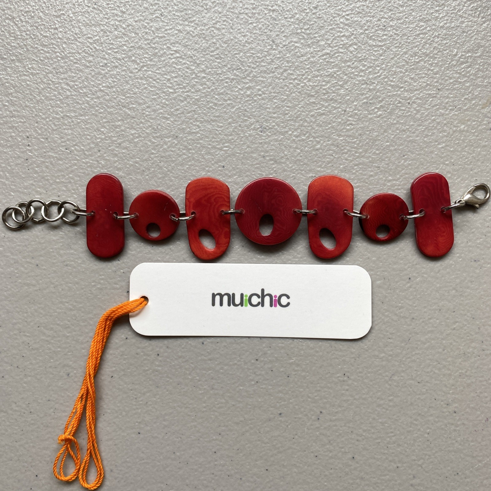 Chic Minimalist Bracelet Tagau Handmade Red Adjustable Modern