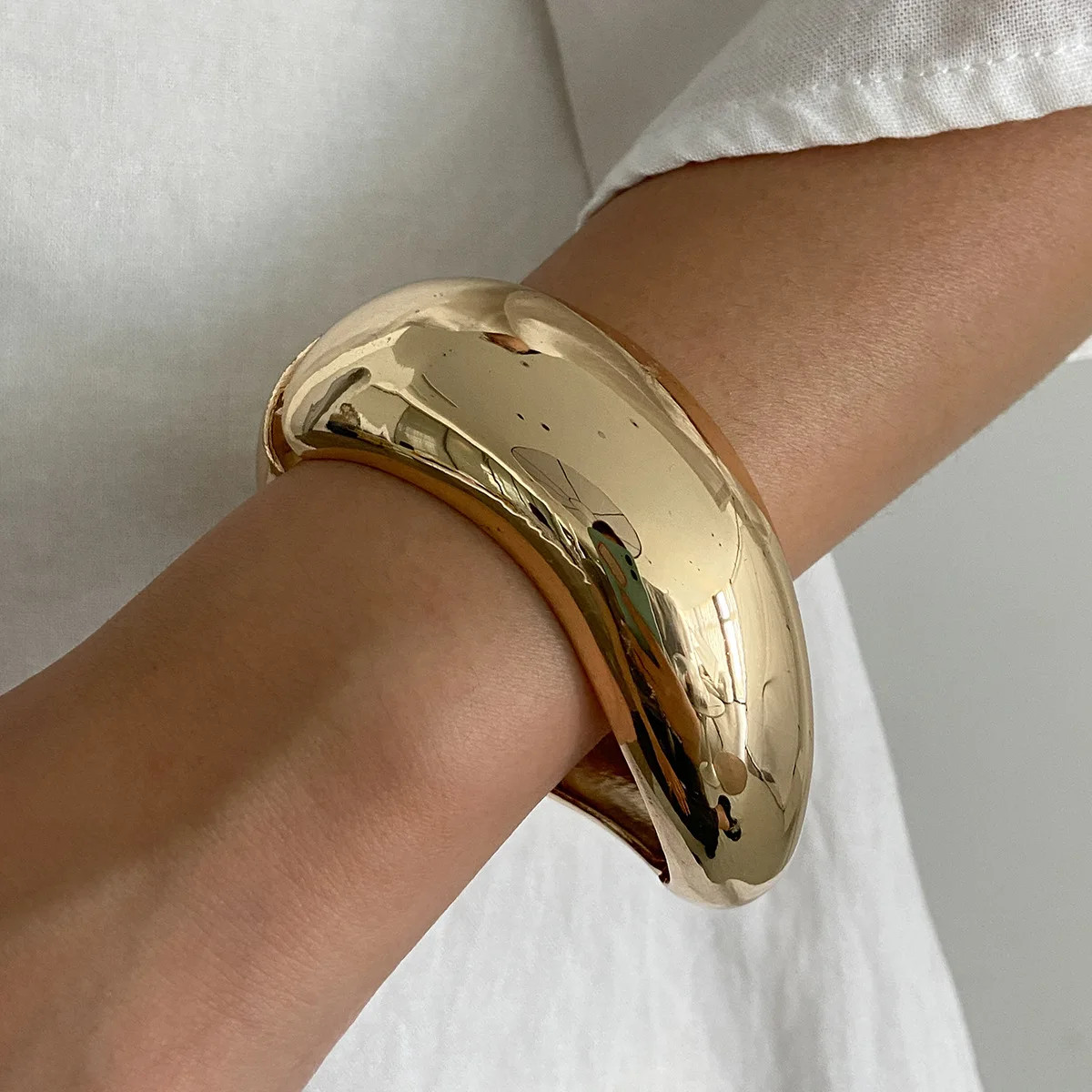 Acrylic Resin Cuff Bangle Women Silver Tone Geometric Round Layered Jewelry