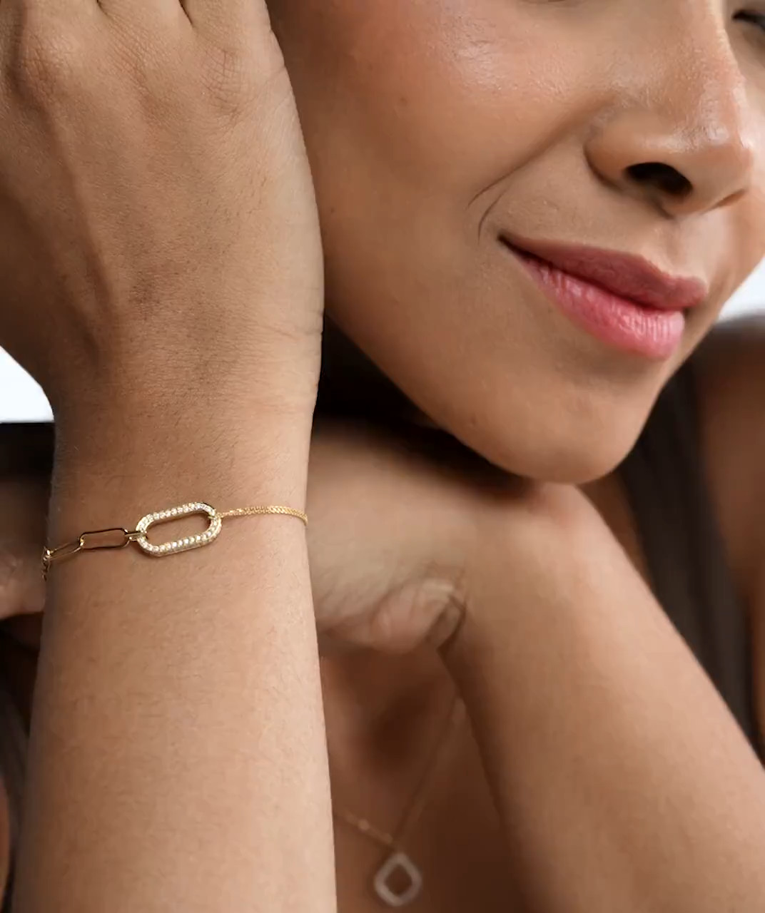 Paperclip Chain Link Statement Bracelet Round Moissanite 14K Yellow Gold Plated