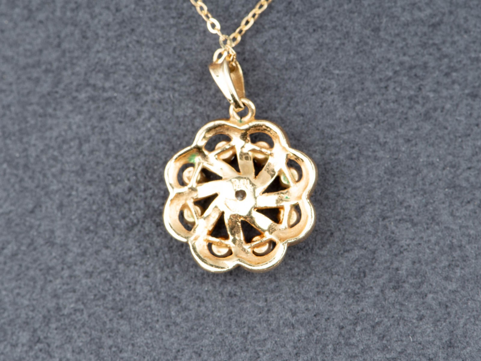 14K Gold Vintage Black Enamel Floral Shape Pendant with Diamonds 0.35ct V1253
