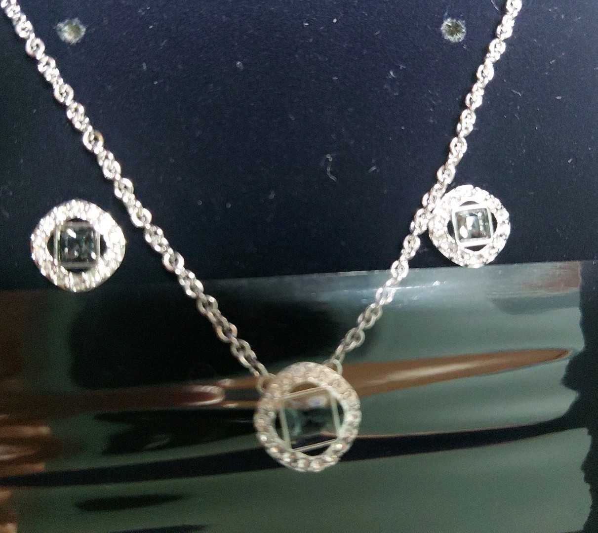 NEW AUTHENT SWAROVSKI SET Una Angelic Necklace Pendant/Earrings Blackish Stone