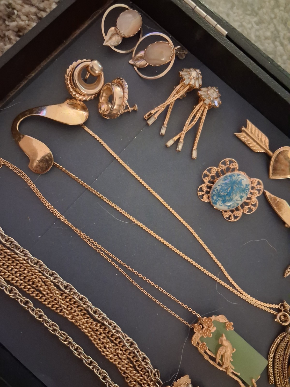 ANTIQUE VINTAGE 12k GOLD FILLED JEWELRY 30+ PC LOT BROOCHES EARRINGS BRACELETS