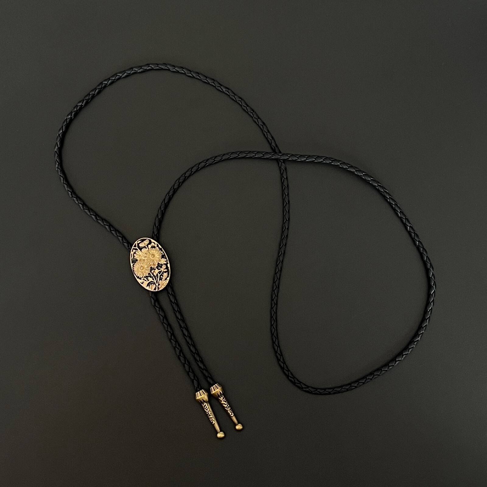 Vintage Carved Enamel Drop Glaze Chrysanthemum Bolo Tie Western Wedding Necklace
